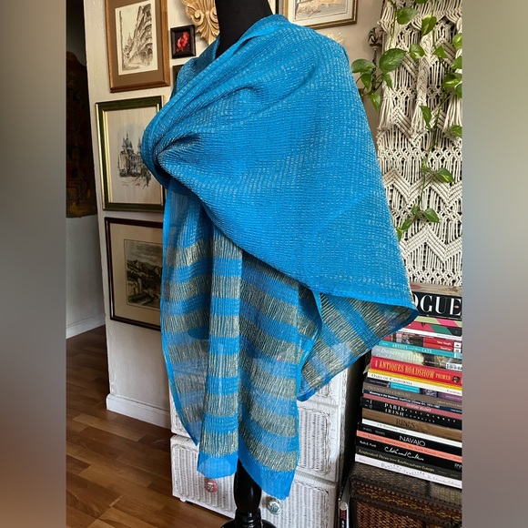 Crinckled chiffon wrap - Picture 4 of 11